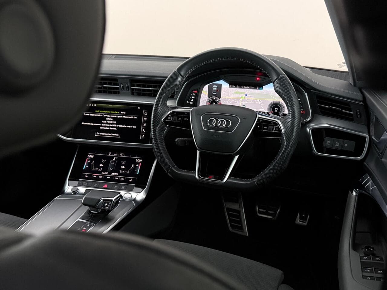 Audi A6 Saloon thumbnail Steering Wheel