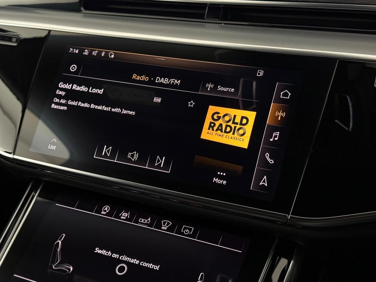 Audi A8 thumbnail Infotainment System