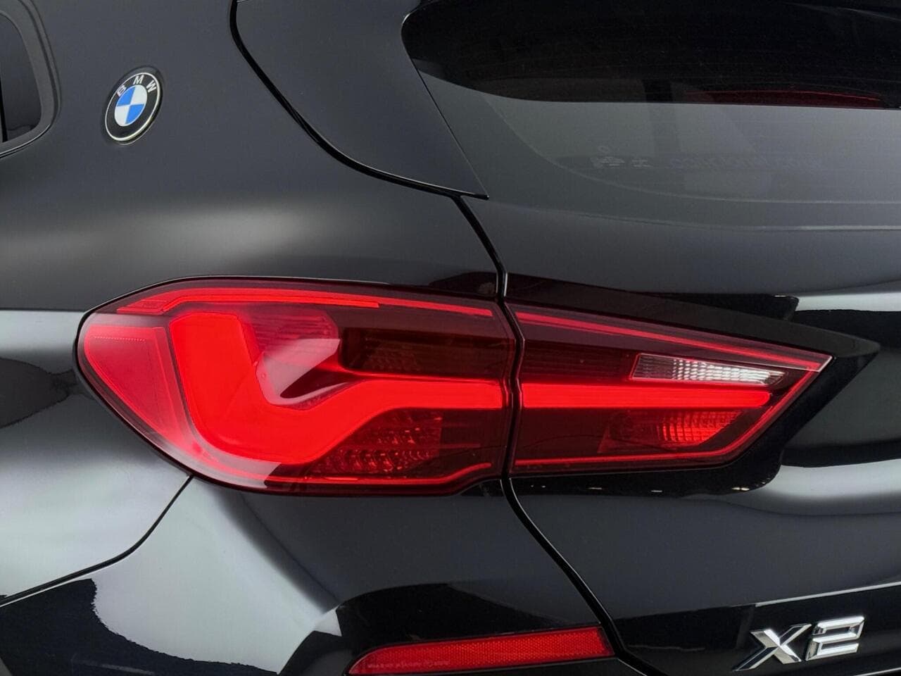 BMW X2 thumbnail Lights Rear