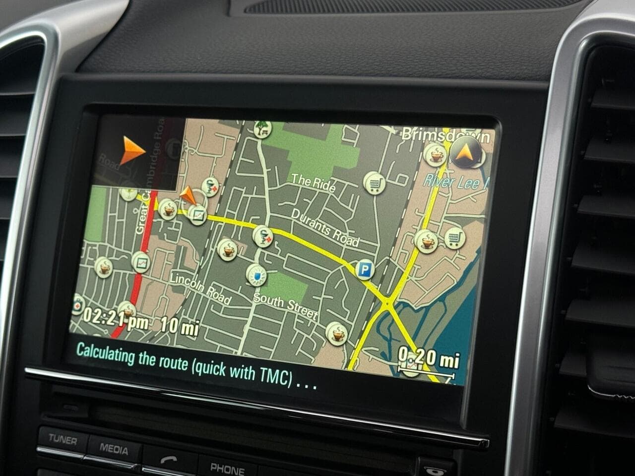 Porsche Cayenne thumbnail Infotainment System