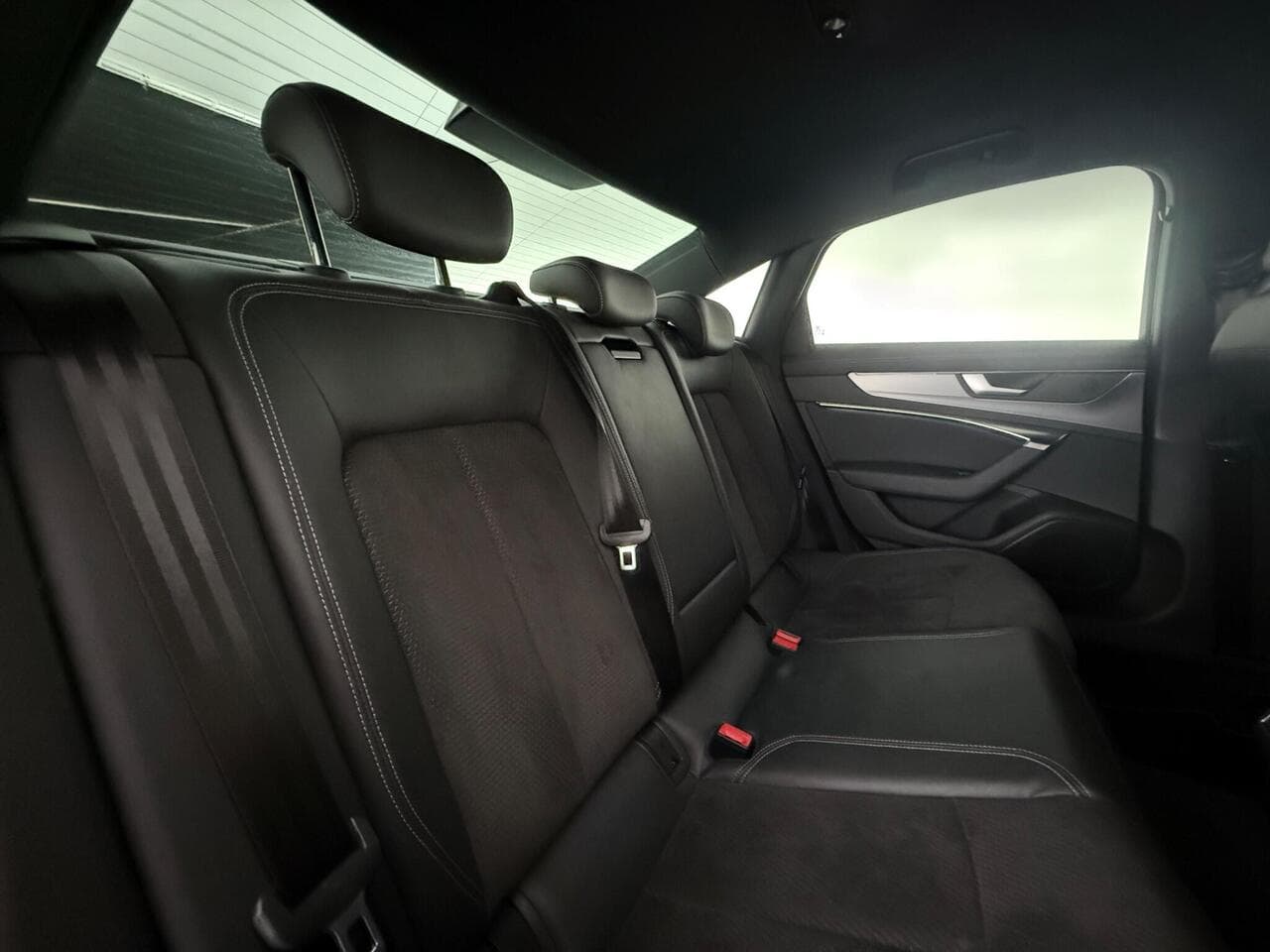 Audi A6 Saloon thumbnail Seats Rear