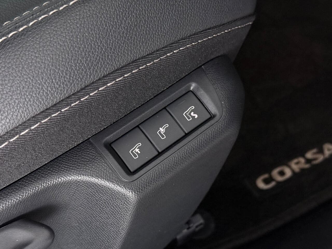 Vauxhall Corsa thumbnail Misc Controls