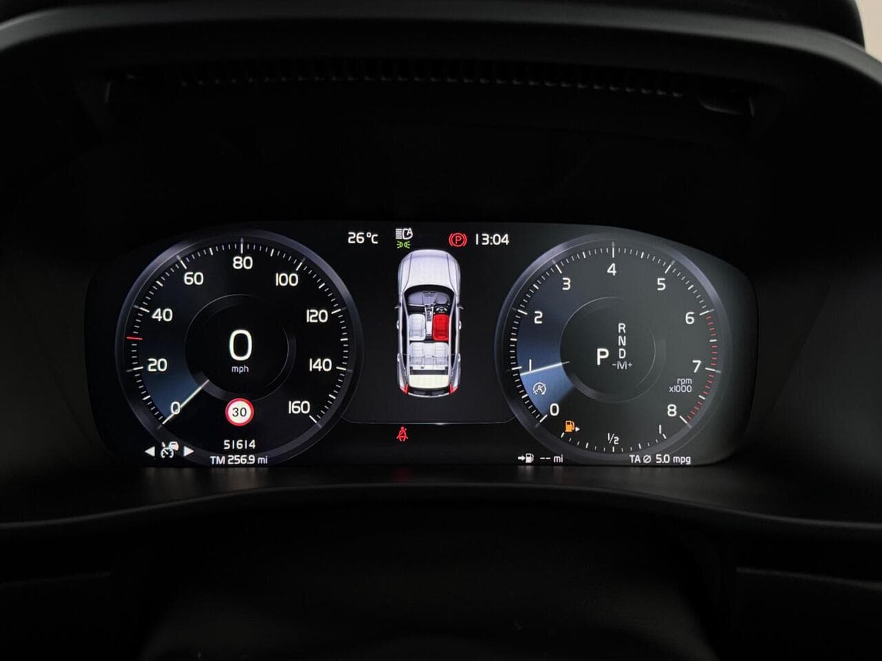 Volvo XC40 thumbnail Driver Instruments