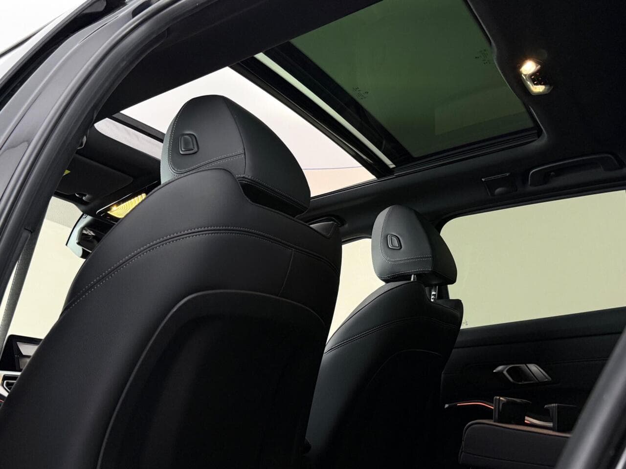 BMW 3 Series thumbnail Inconclusive
