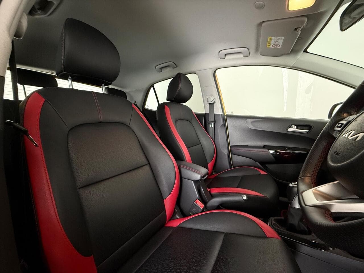 Kia Picanto thumbnail Seat Driver
