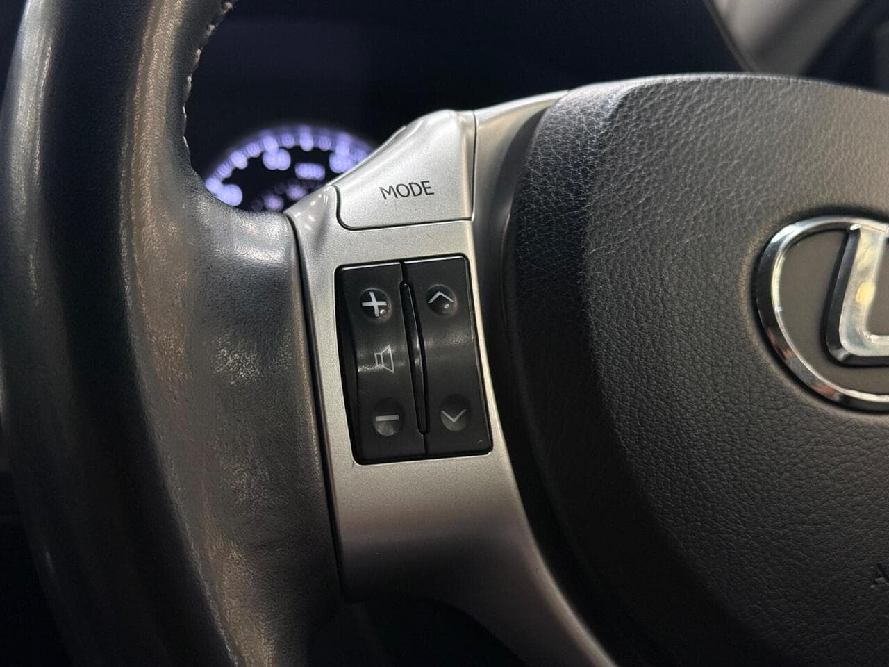 Lexus CT thumbnail Misc Controls