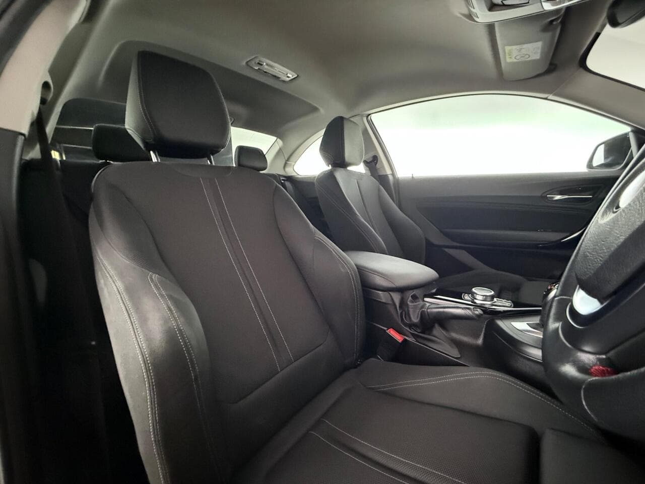 BMW 2 Series thumbnail Seat Driver