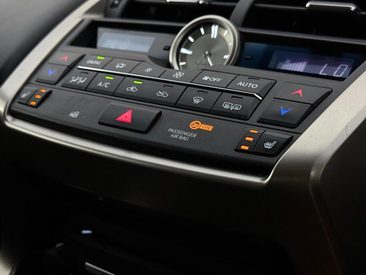 Lexus NX thumbnail Inconclusive
