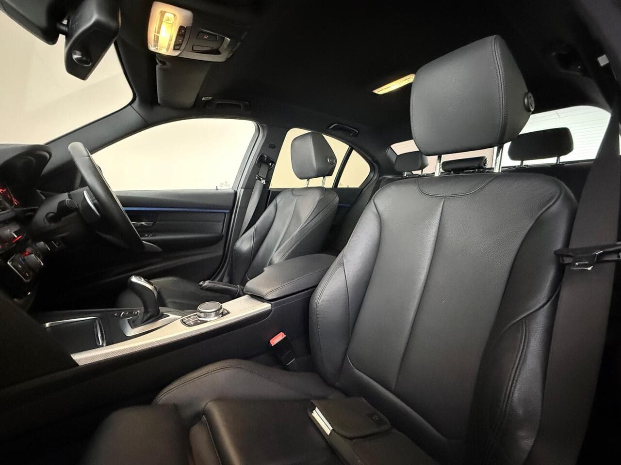 BMW 3 Series thumbnail Seat Front Passenger