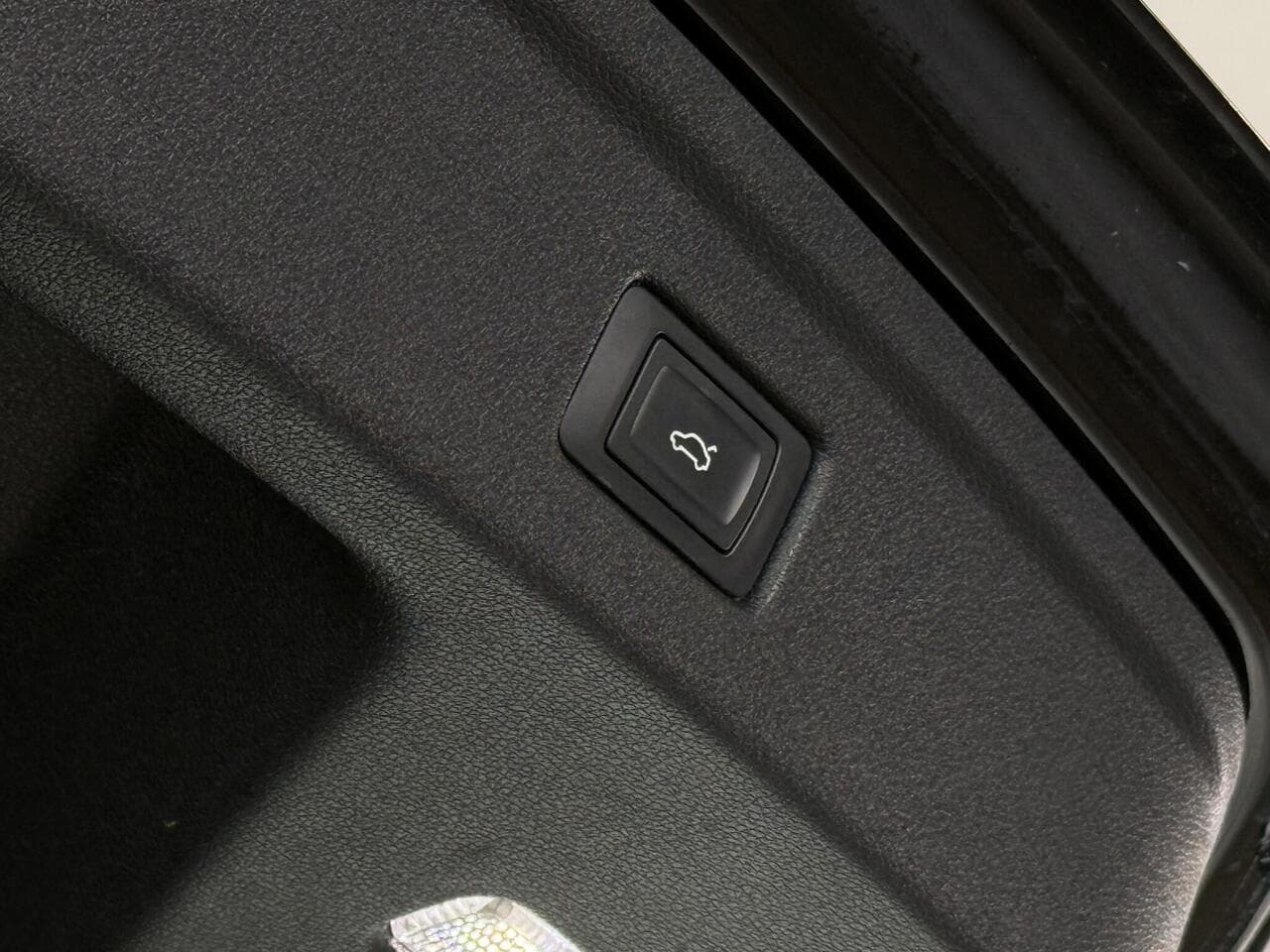 Audi A5 thumbnail Misc Controls