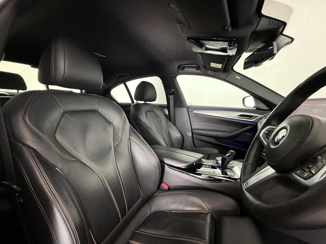 BMW 5 Series thumbnail Seat Driver