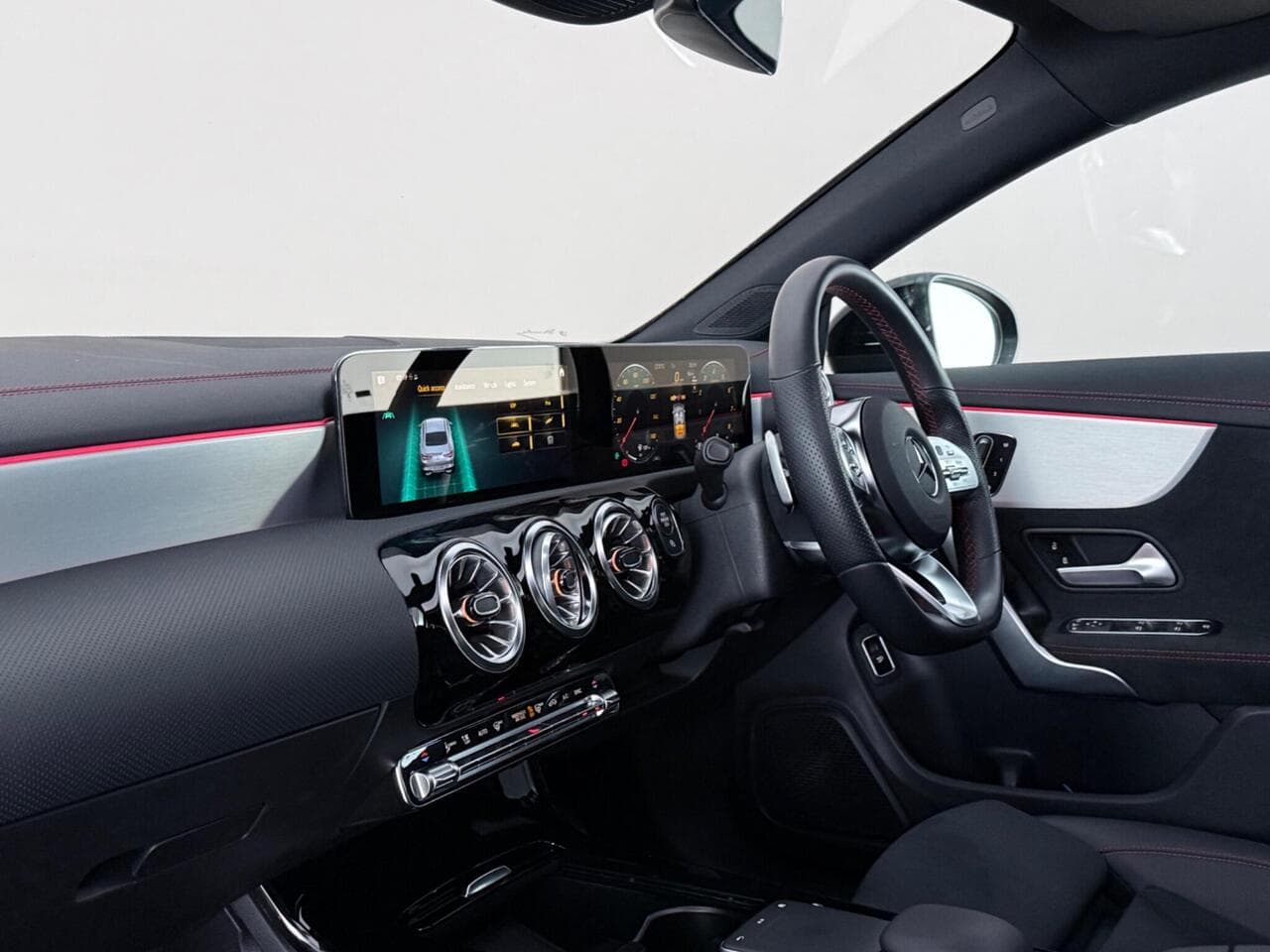 Mercedes-Benz CLA thumbnail Interior Front