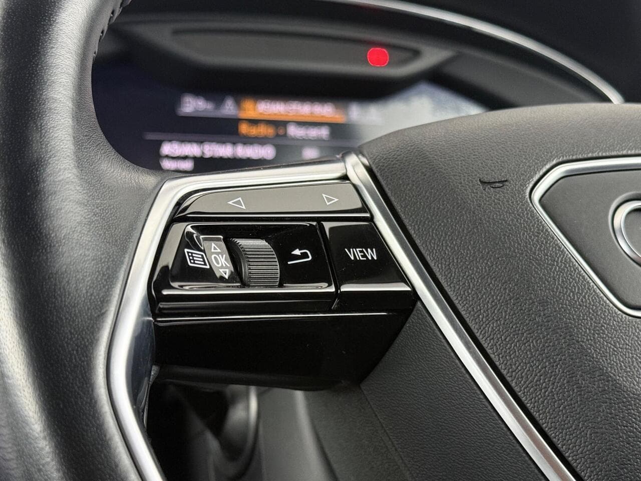 Audi A8 thumbnail Misc Controls