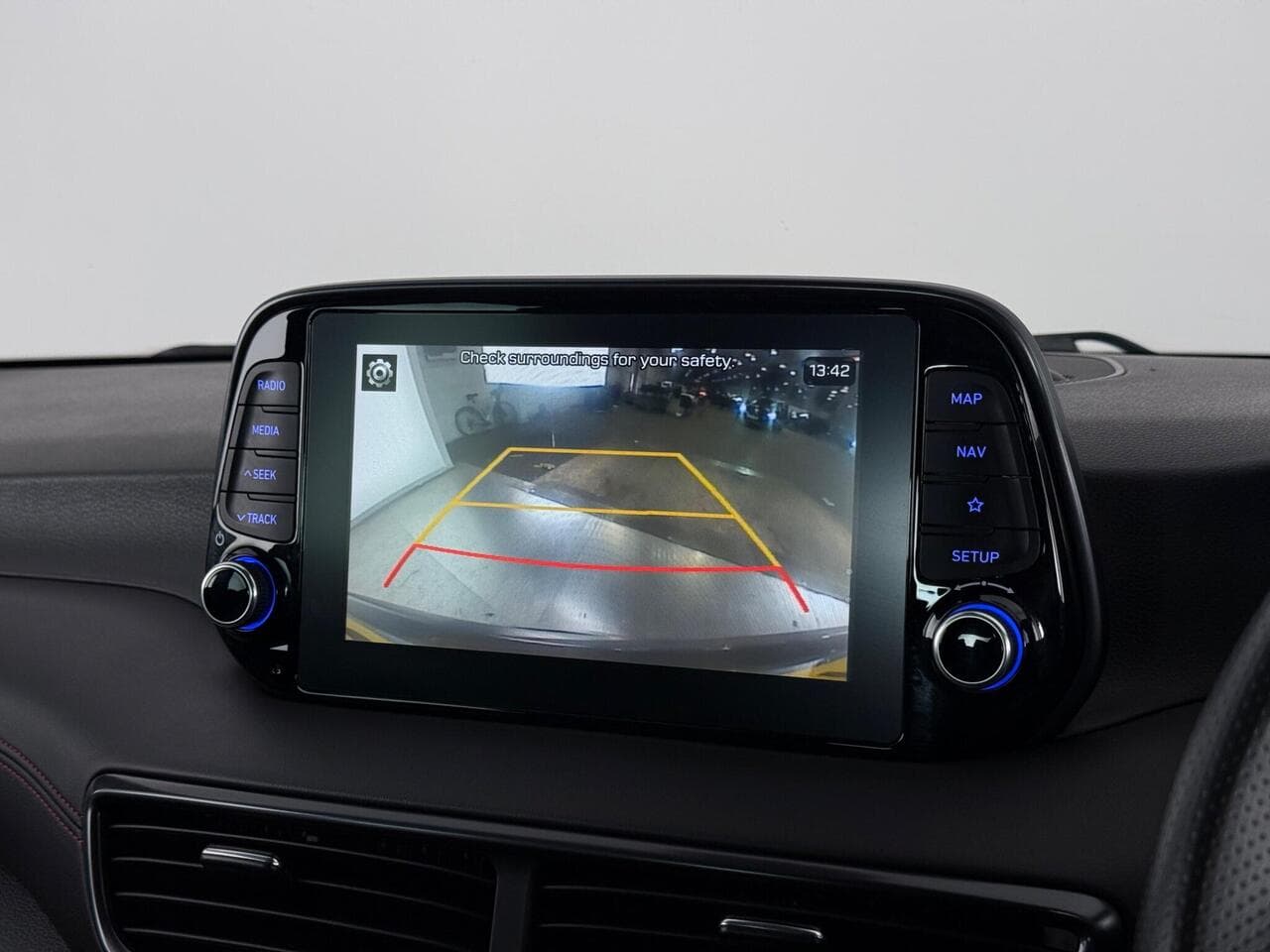 Hyundai TUCSON thumbnail Infotainment System