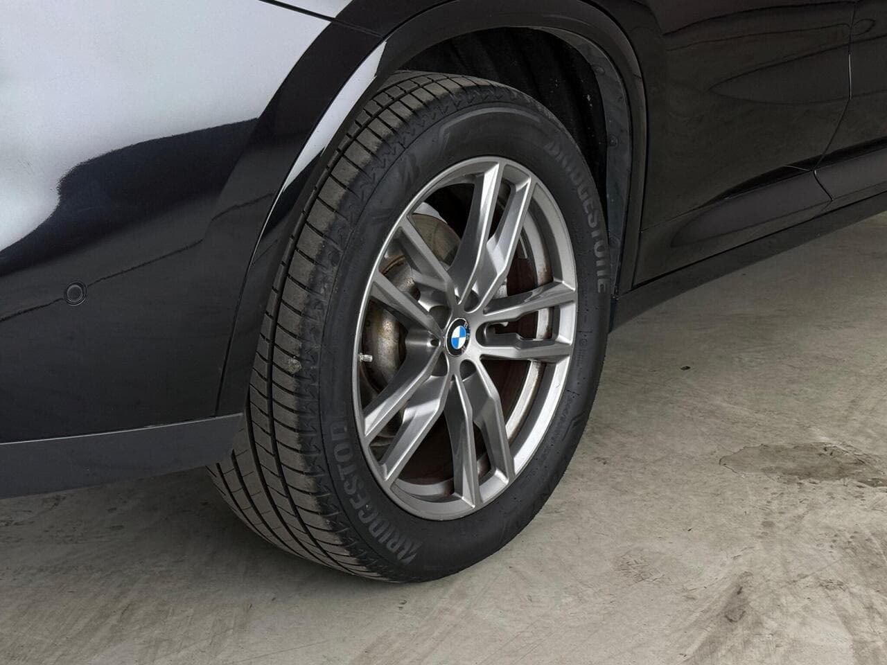 BMW X4 thumbnail Wheel