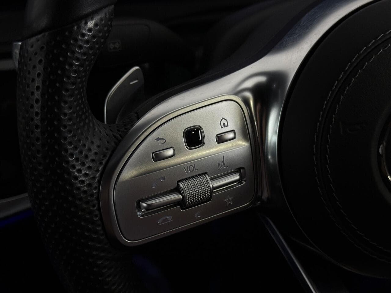 Mercedes-Benz S Class thumbnail Misc Controls