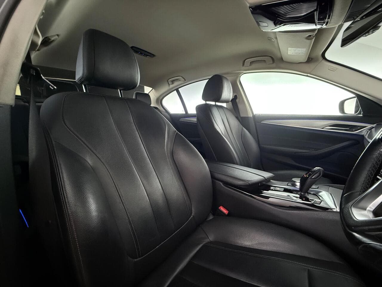 BMW 5 Series thumbnail Seat Driver