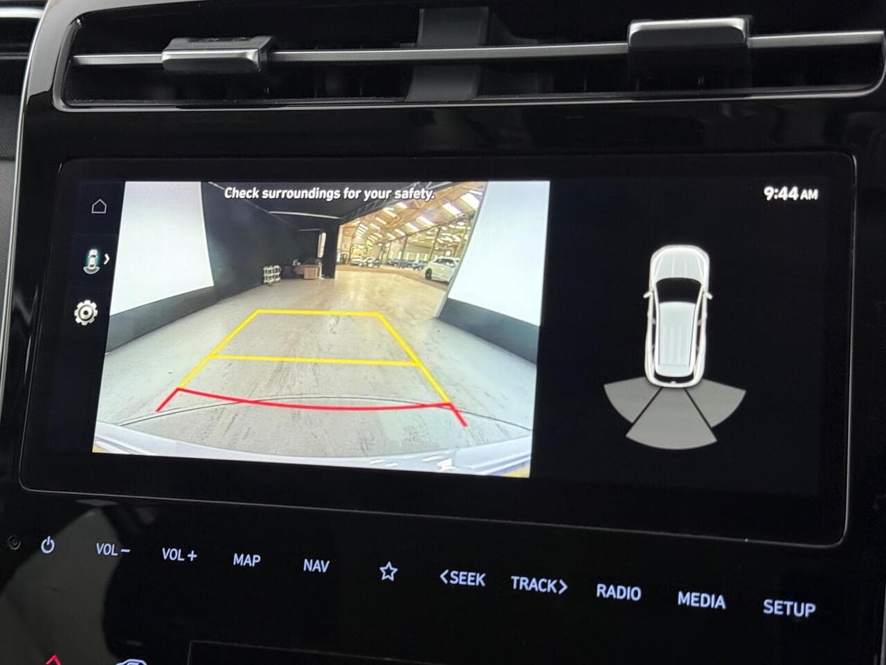 Hyundai TUCSON thumbnail Infotainment System