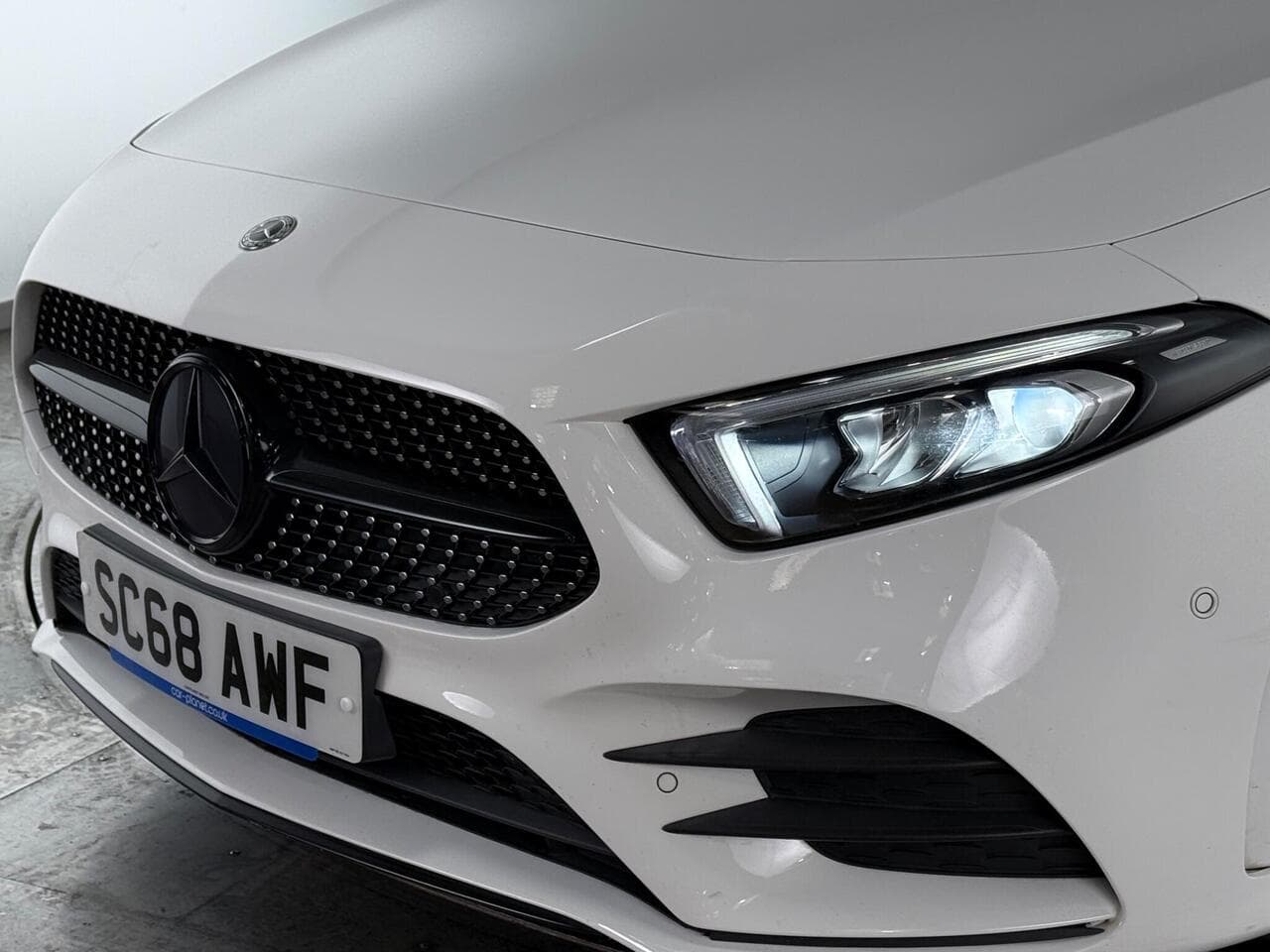 Mercedes-Benz A Class thumbnail Lights Front
