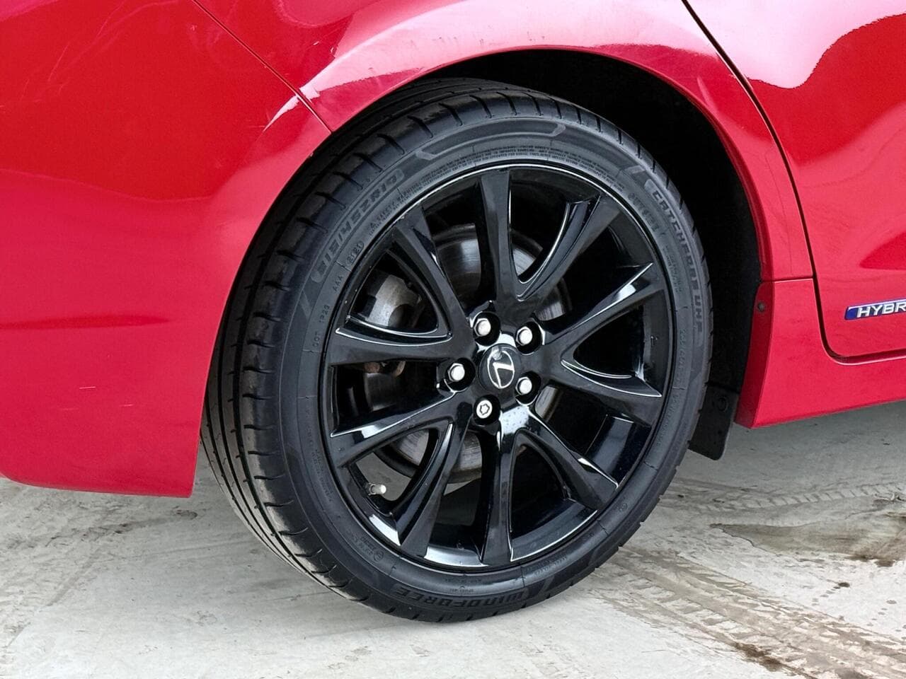 Lexus CT thumbnail Wheel