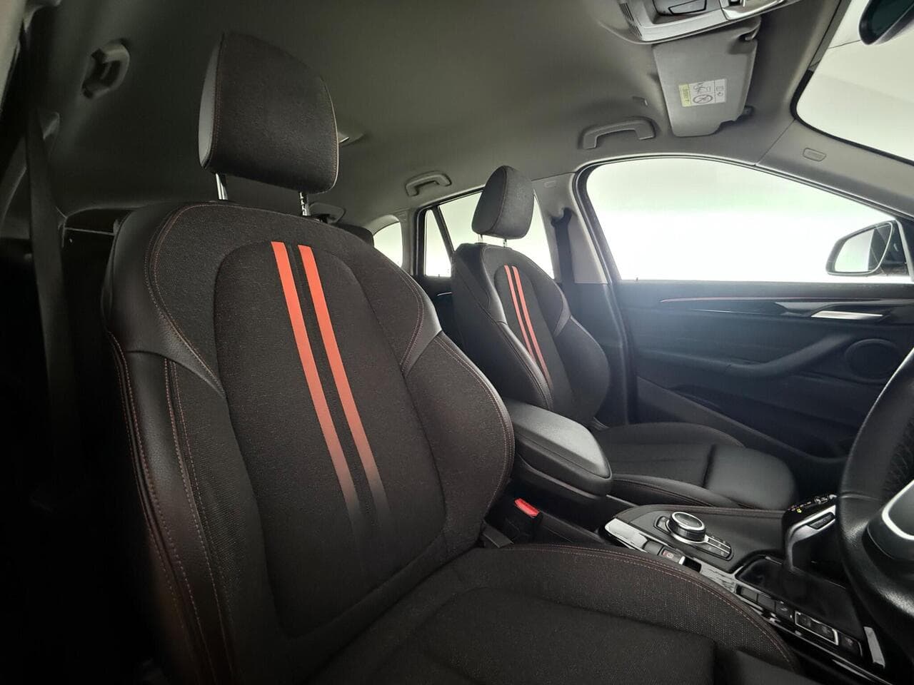 BMW X1 thumbnail Seat Driver