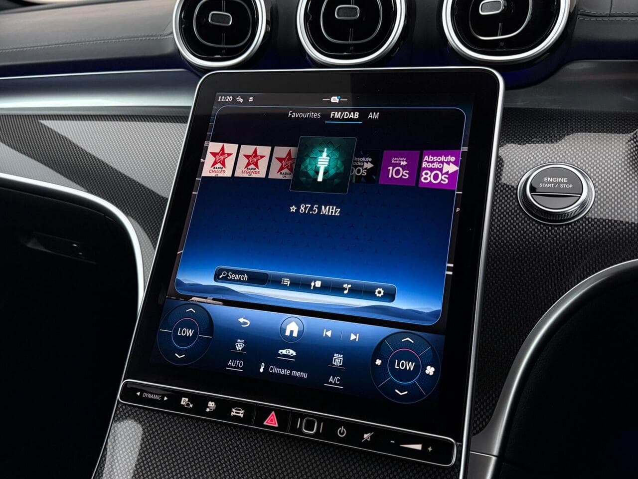 Mercedes-Benz C Class thumbnail Infotainment System