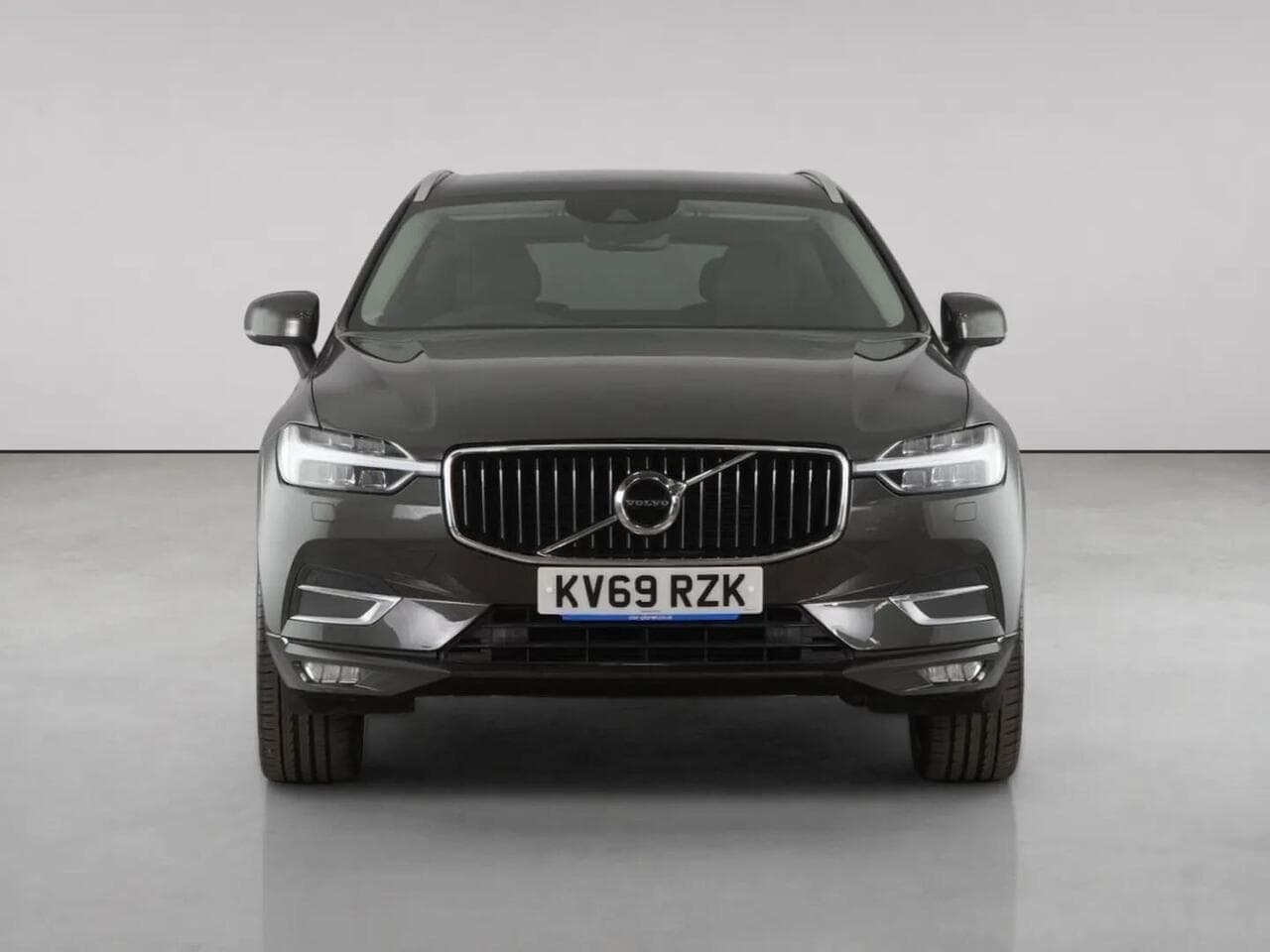 Volvo XC60 thumbnail Front