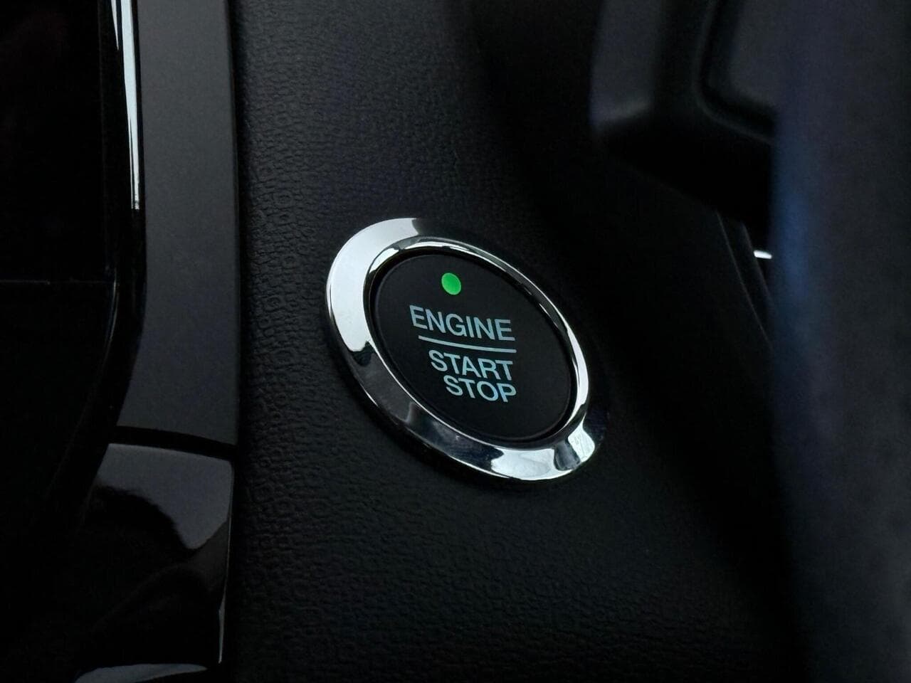 Ford EcoSport thumbnail Promotional Material
