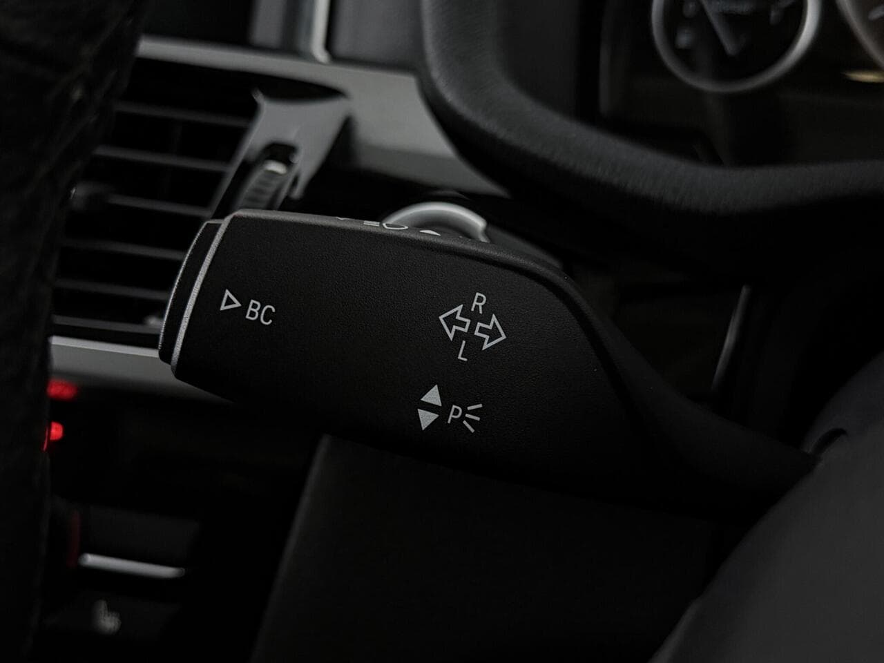 BMW X3 thumbnail Misc Controls