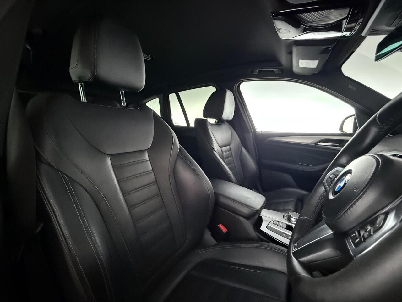 BMW X3 thumbnail Seat Driver
