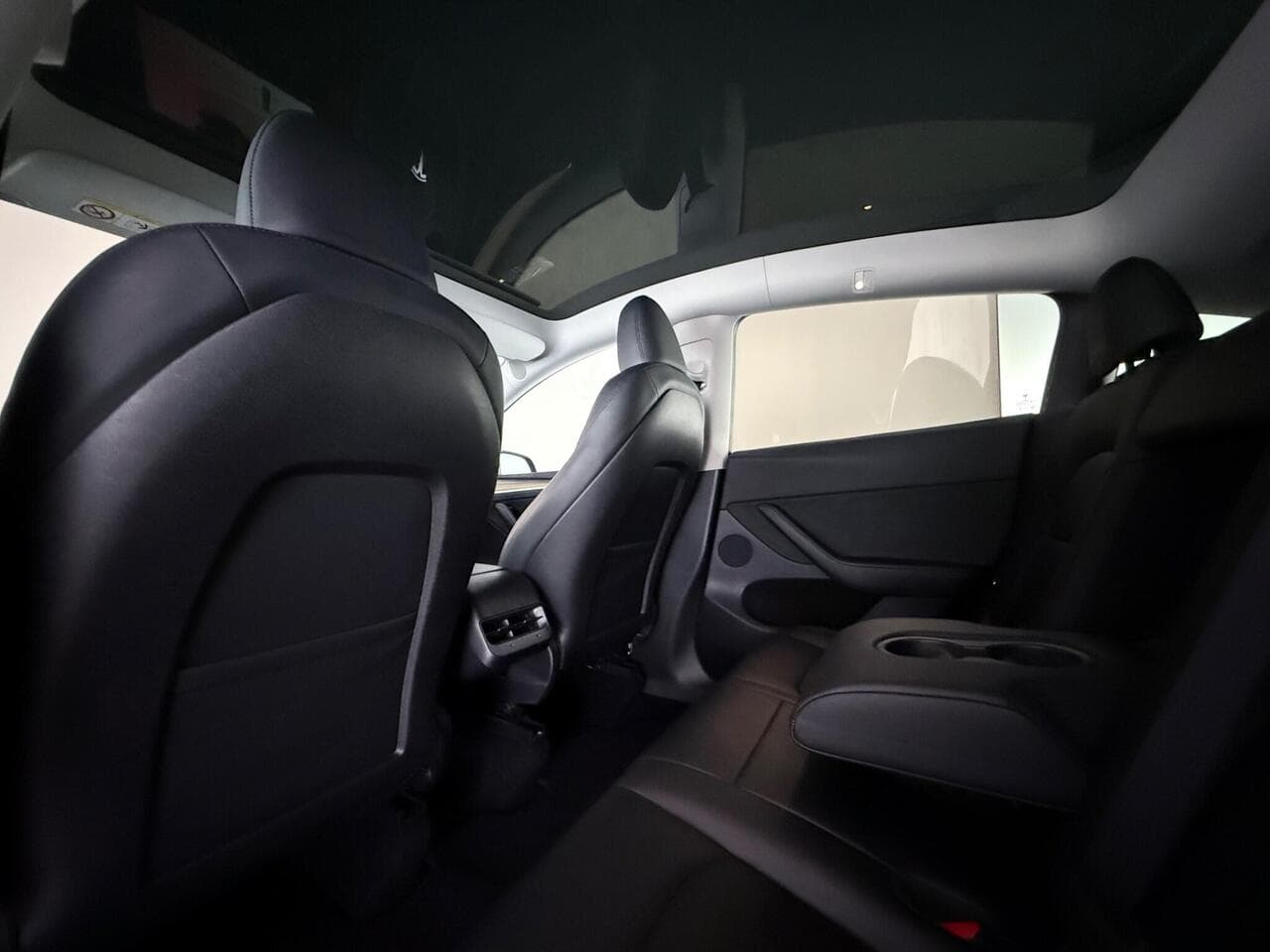 Tesla Model Y thumbnail Inconclusive
