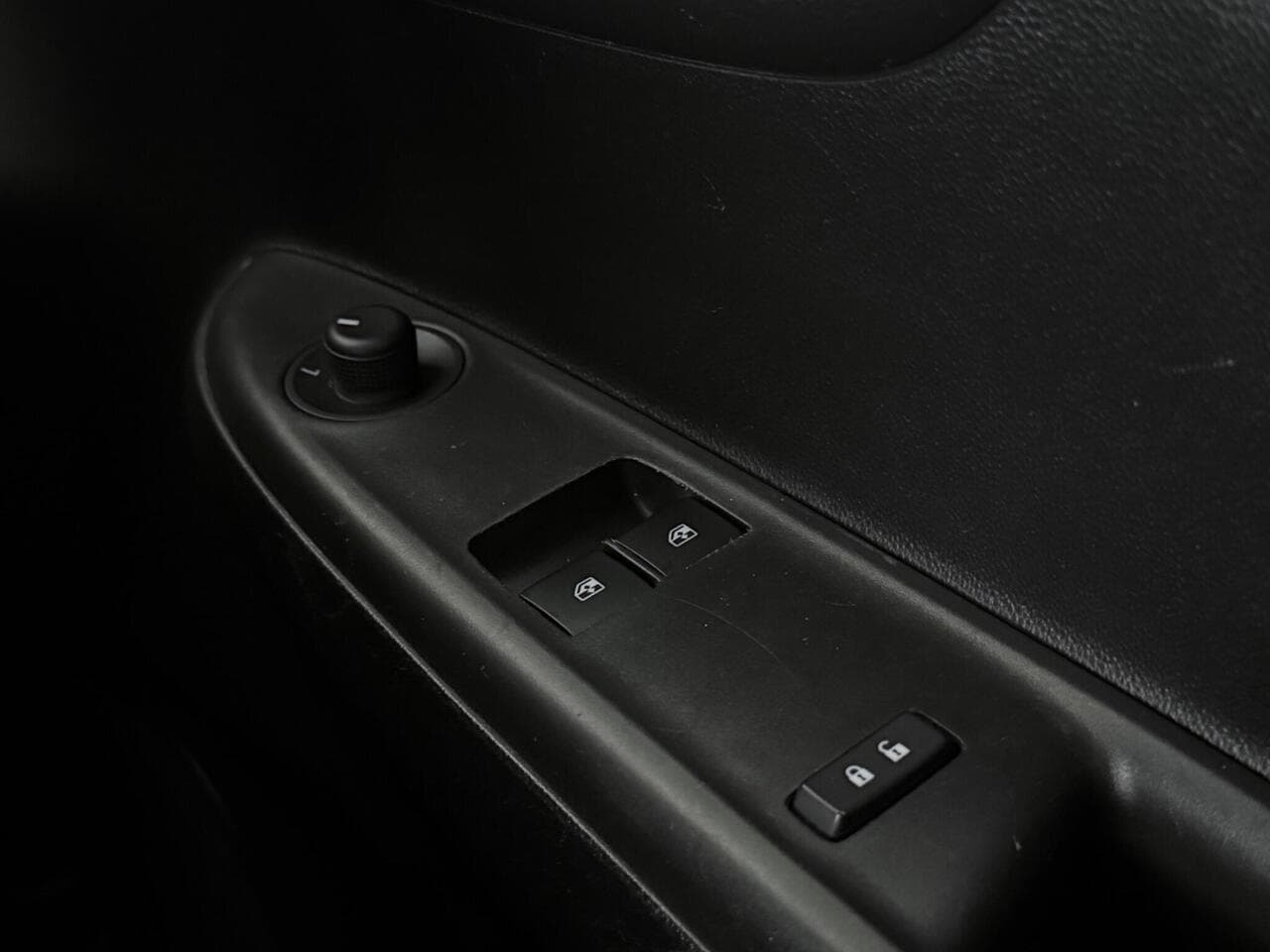 Vauxhall Viva thumbnail Misc Controls