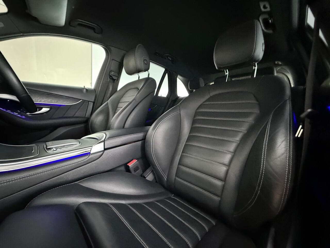 Mercedes-Benz GLC thumbnail Seat Front Passenger