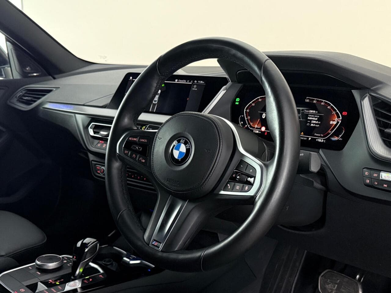 BMW 2 Series Gran Coupe thumbnail Steering Wheel