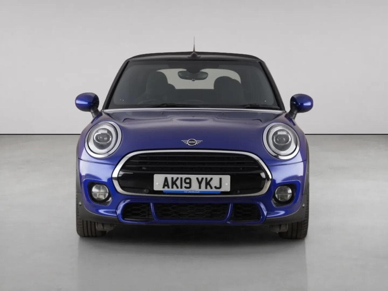 MINI Convertible thumbnail Front