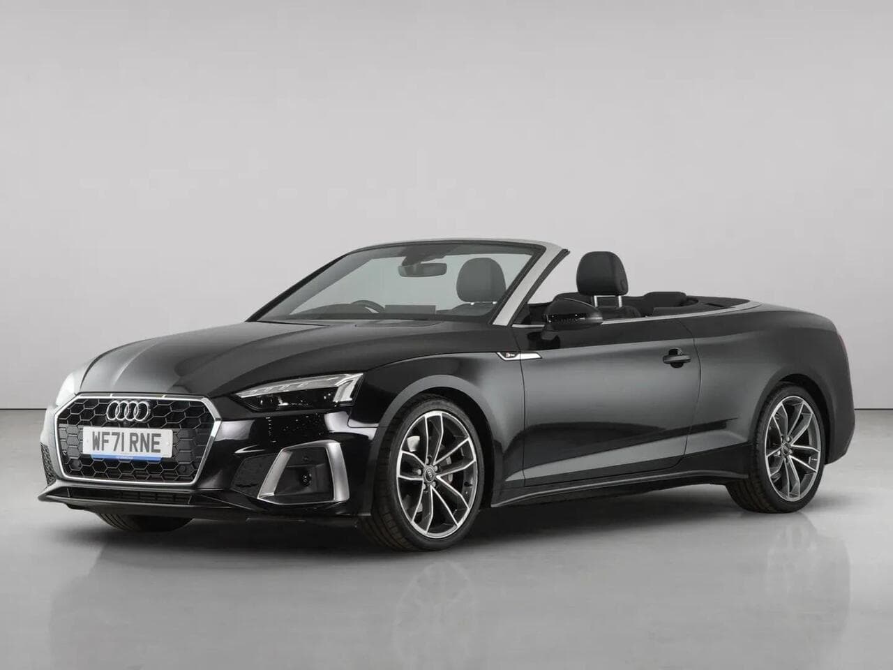 Audi A5 Cabriolet thumbnail Front Left