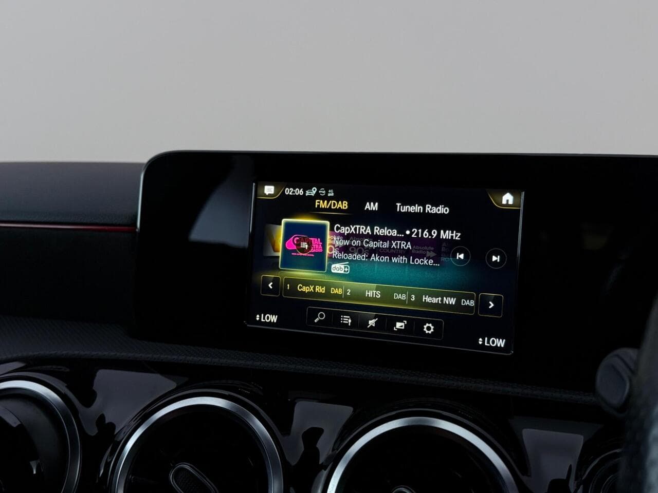 Mercedes-Benz A Class thumbnail Infotainment System