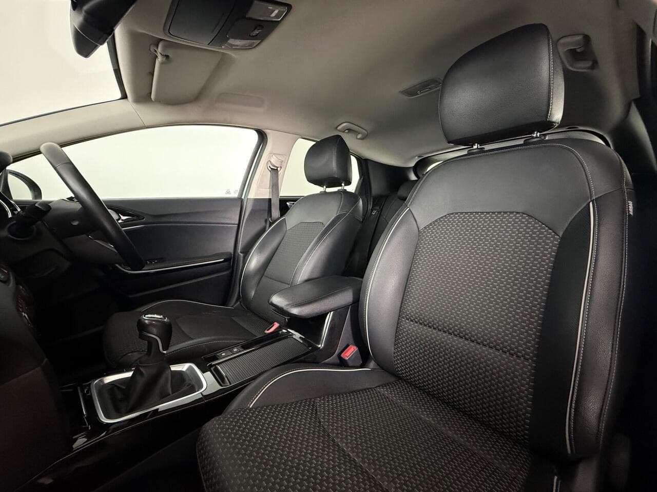 Kia XCeed thumbnail Seat Front Passenger