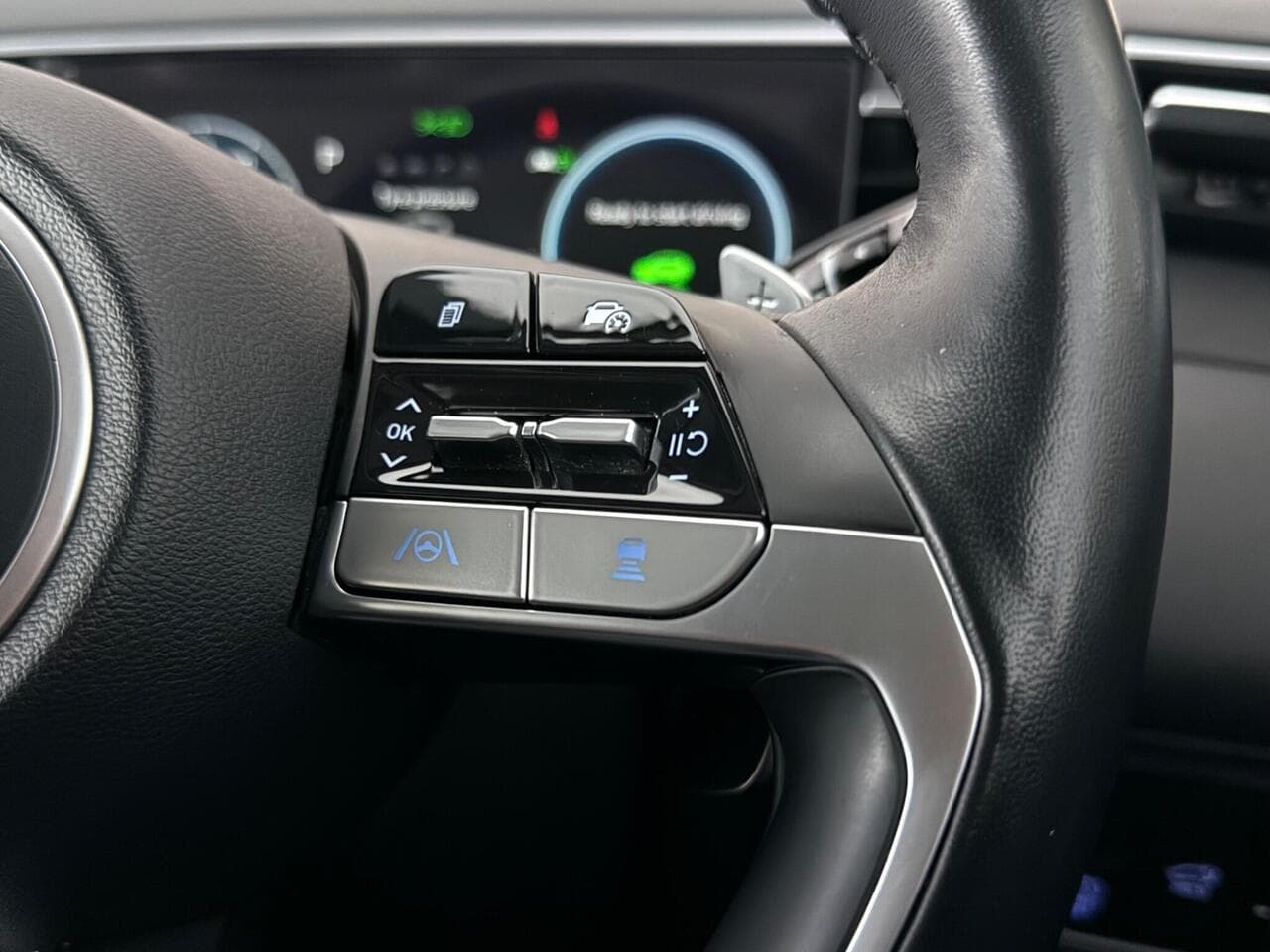 Hyundai TUCSON thumbnail Misc Controls