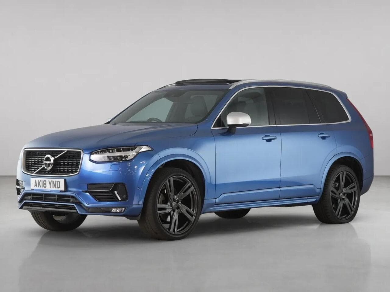 Volvo XC90 thumbnail Front Left