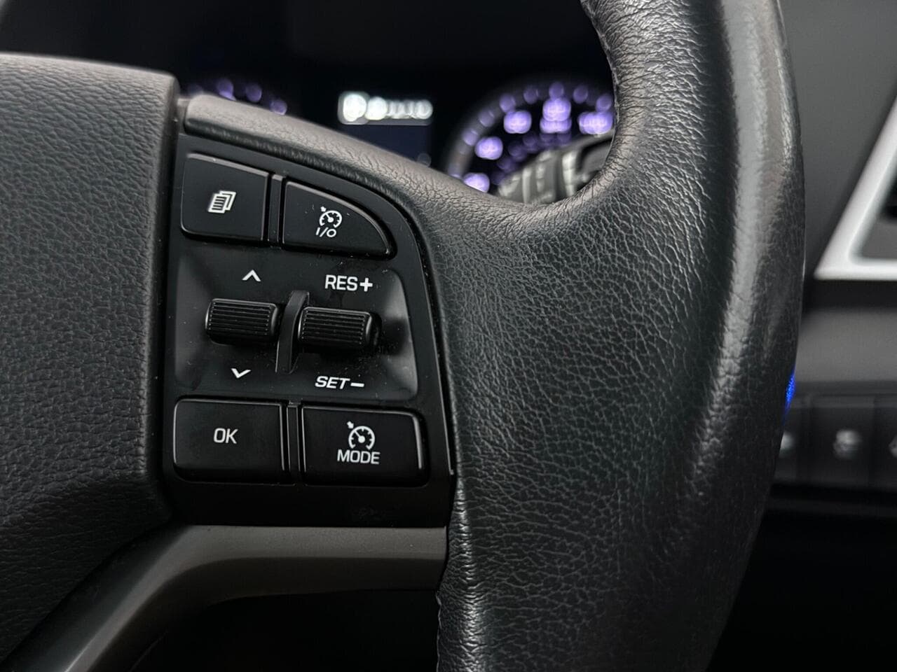 Hyundai TUCSON thumbnail Misc Controls