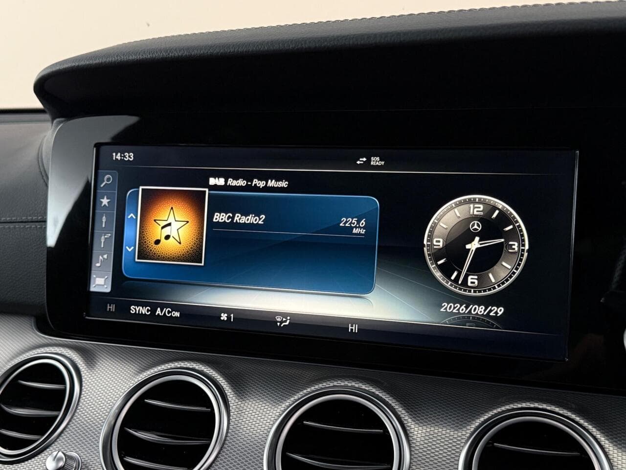 Mercedes-Benz E Class thumbnail Infotainment System