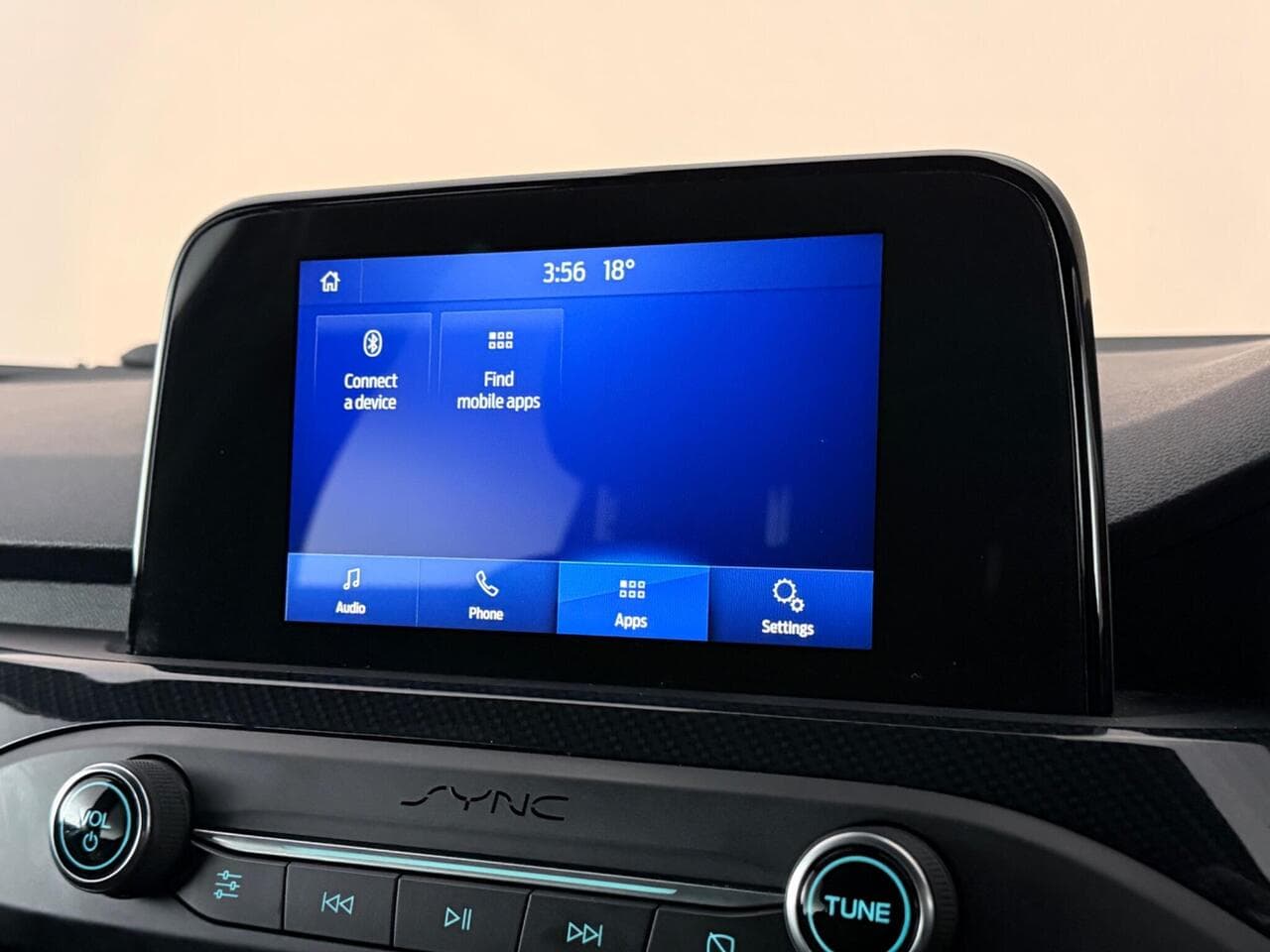 Ford Focus thumbnail Infotainment System
