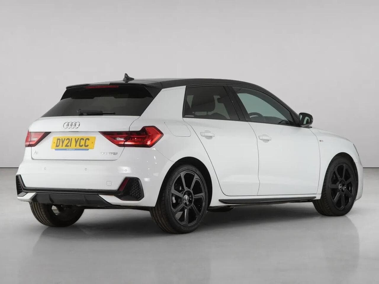 Audi A1 thumbnail Rear Right