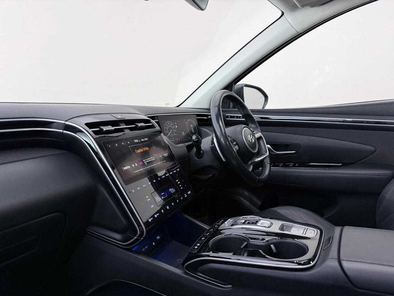 Hyundai TUCSON thumbnail Interior Front