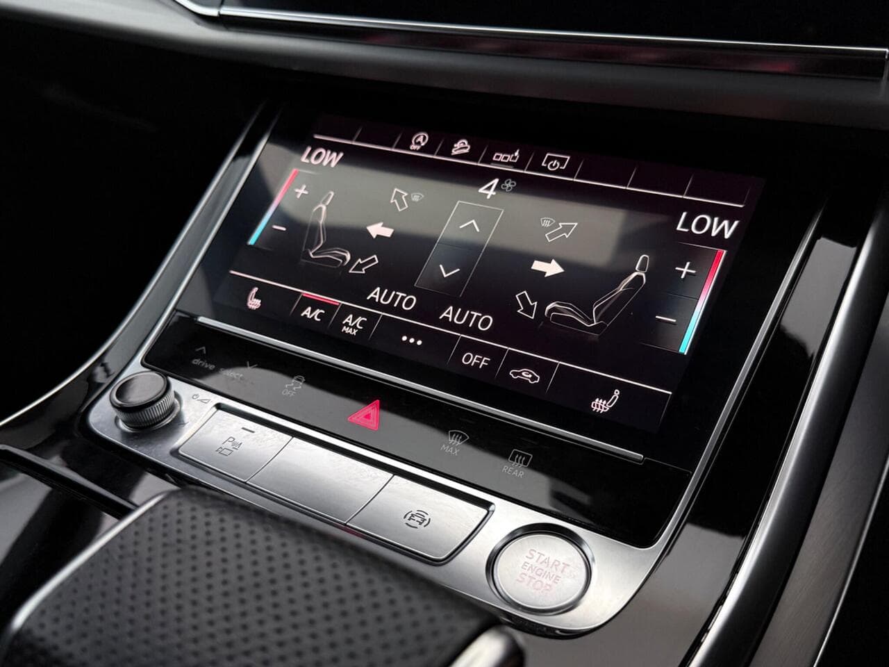 Audi Q8 thumbnail Infotainment System