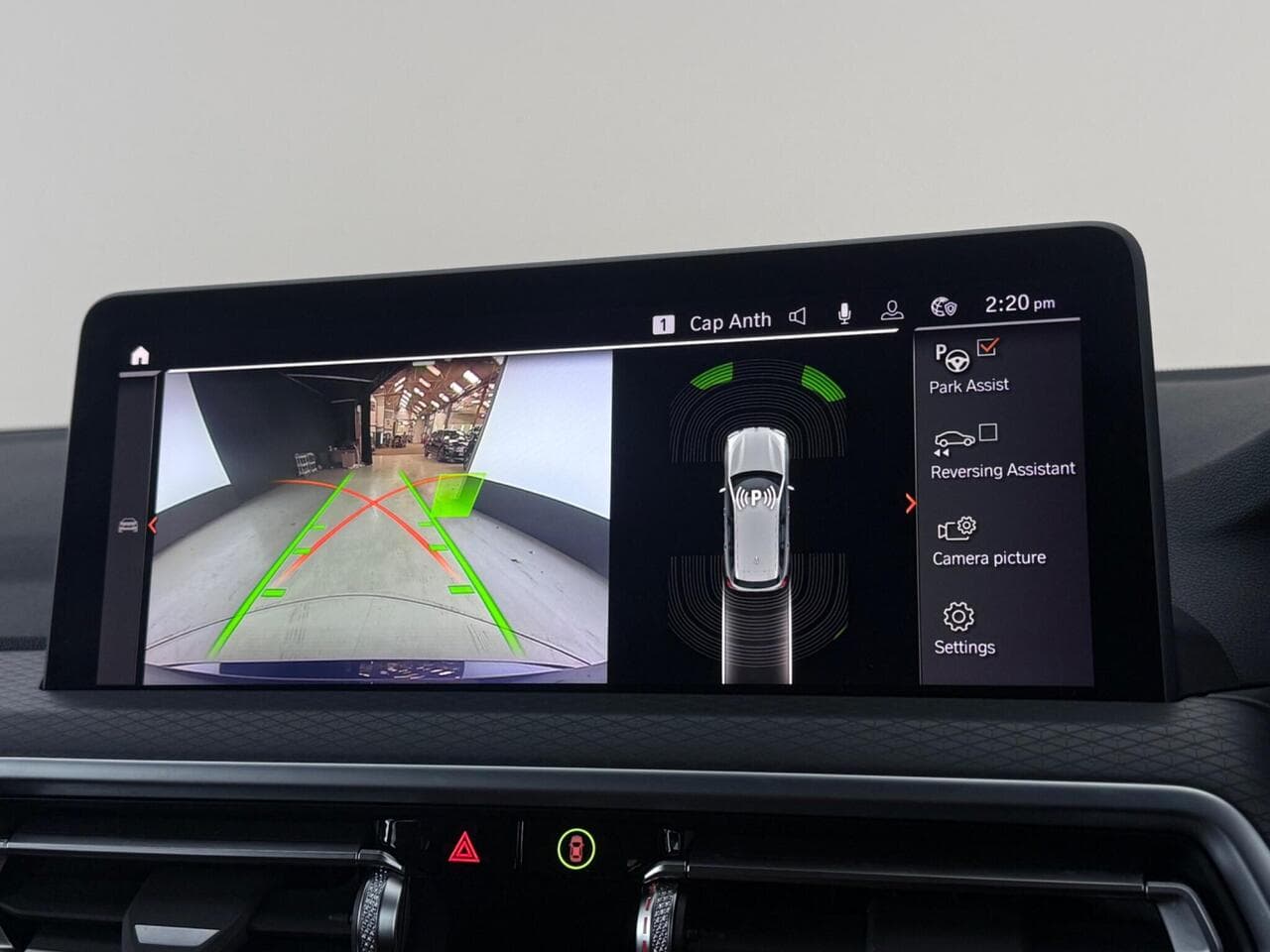 BMW X3 thumbnail Infotainment System