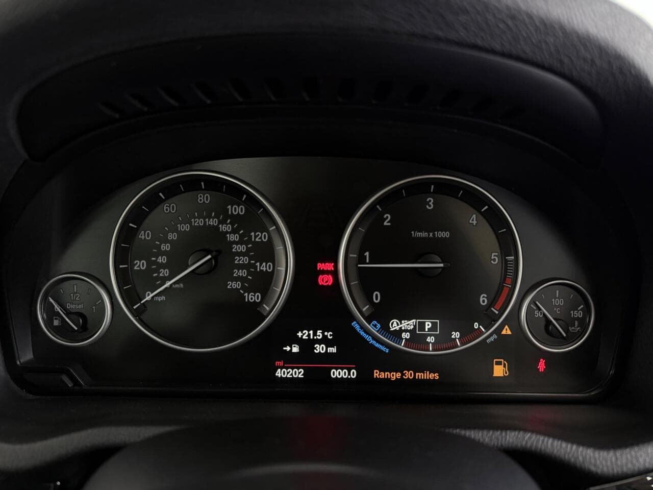 BMW X3 thumbnail Driver Instruments