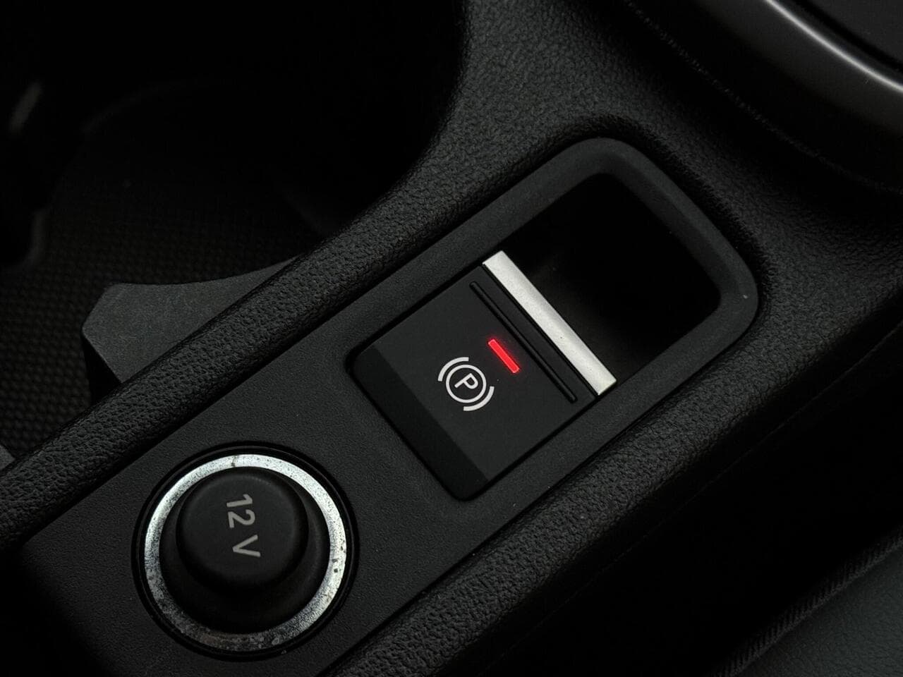 Audi A3 thumbnail Misc Controls