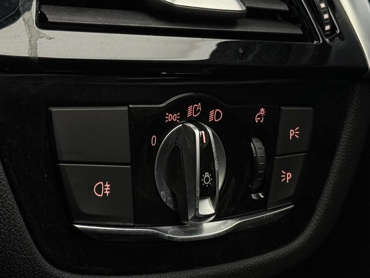 BMW 5 Series thumbnail Misc Controls